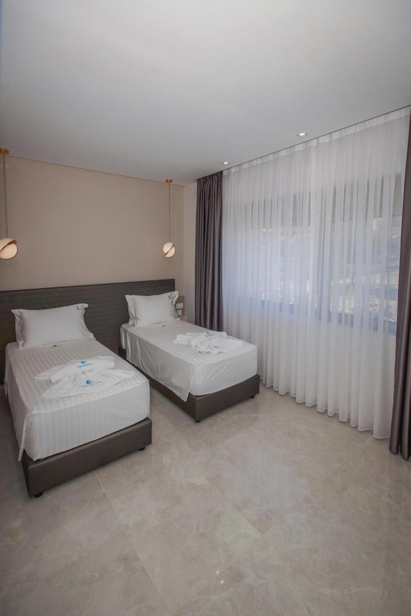 Aquamarine Luxury Suites Αρχάγγελος Εξωτερικό φωτογραφία